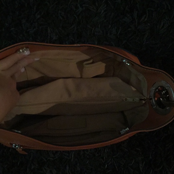 Orange leather purse - Picture 4 of 6